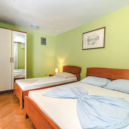 Apartment Beautiful In Bosana With Wifi *