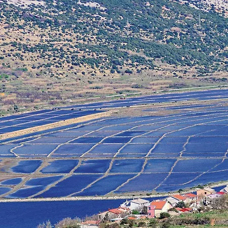 Lovely In Bosana With Wifi * Kolan